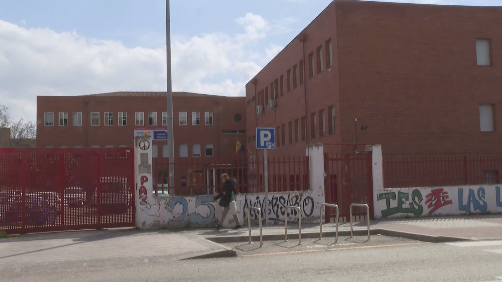 El padre y el novio de la menor de Rivas explotada sexualmente figuran entre los detenidos