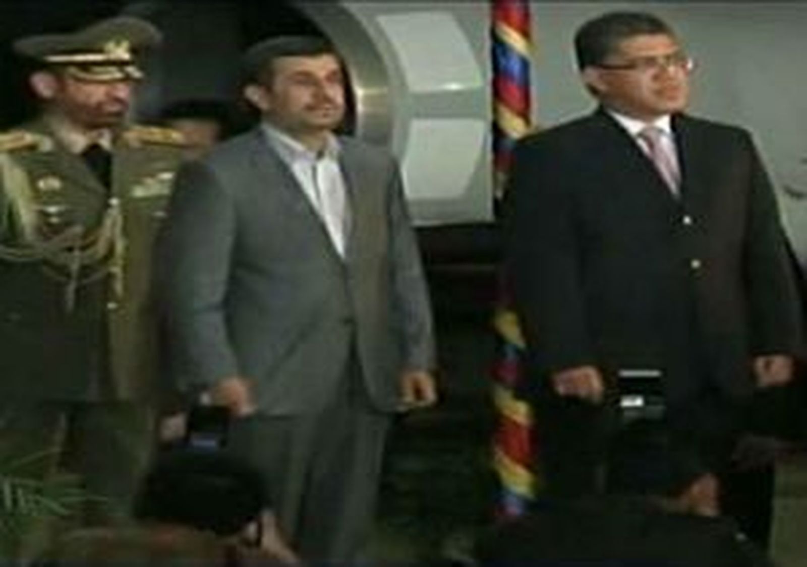 Ahmadineyad comienza en Venezuela una gira por Latinoamérica