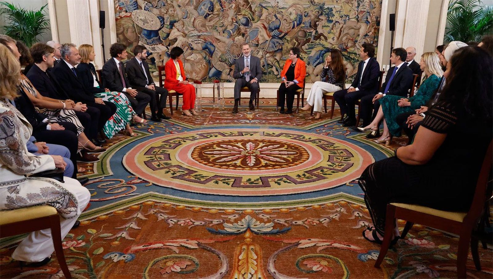 El Rey recibe a los participantes del South Summit 2023 en Zarzuela