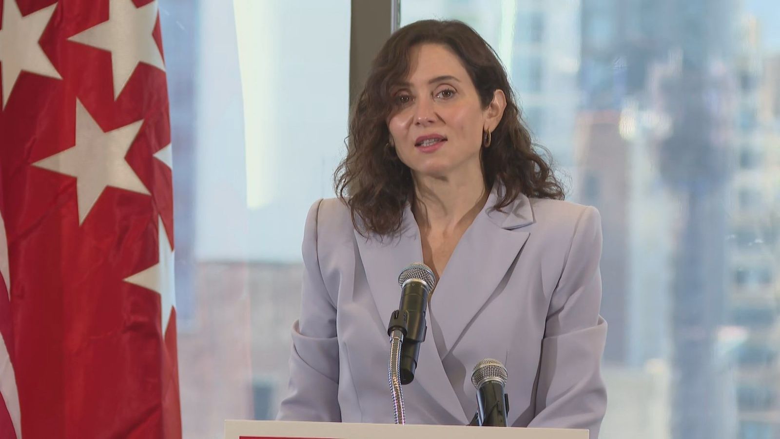 Ayuso aboga por “fomentar las alianzas” entre España y EEUU desde Madrid en lugar de “romper lo que tantos han construido”