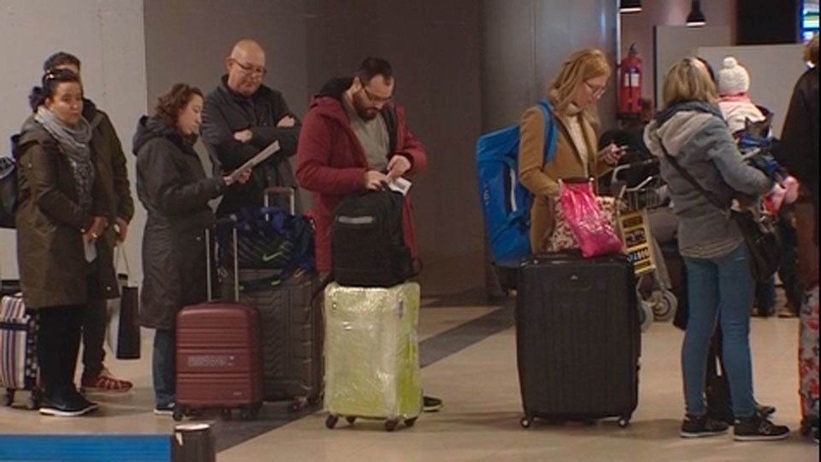 Ryanair exige pagar 5 euros para llevar una maleta en cabina
