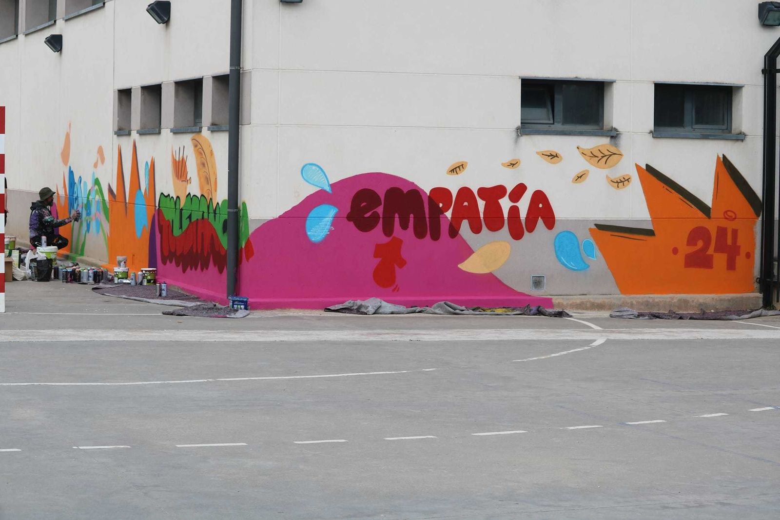 Elaboración del mural del CEIP Dulcinea de Alcalá de Henares