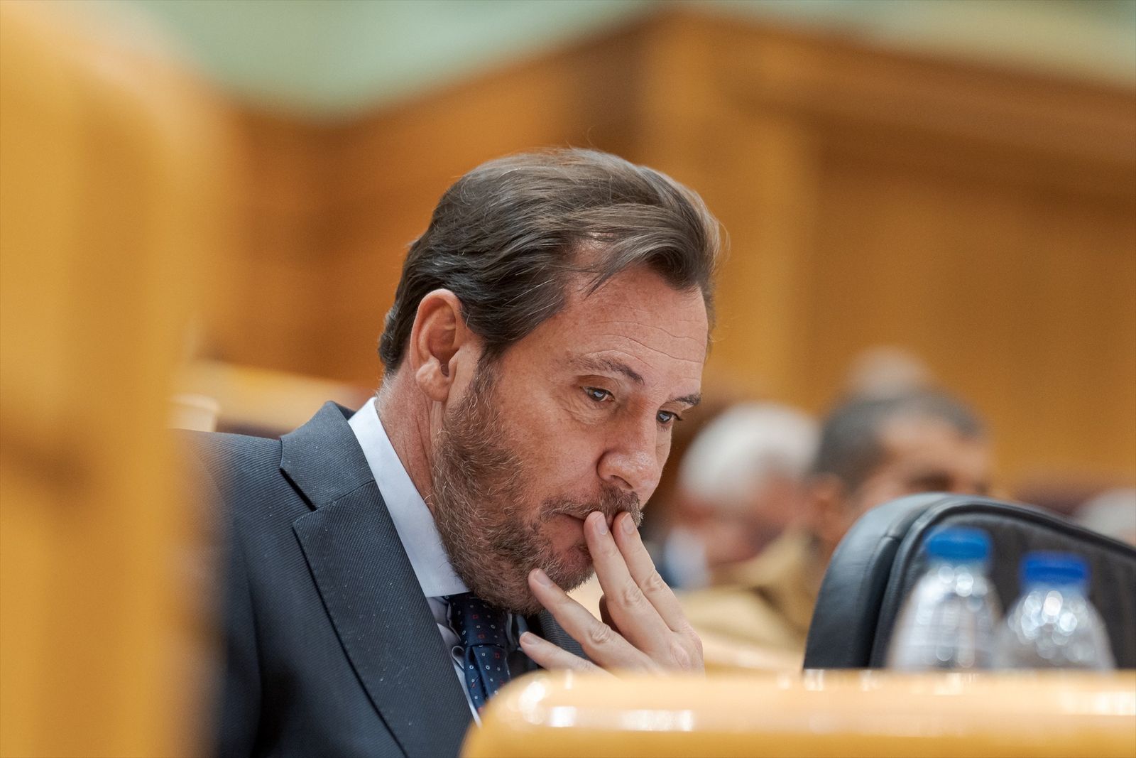 El ministro de Transportes y Movilidad Sostenible, Óscar Puente, durante el pleno extraordinario sobre el caos ferroviario, en el Senado