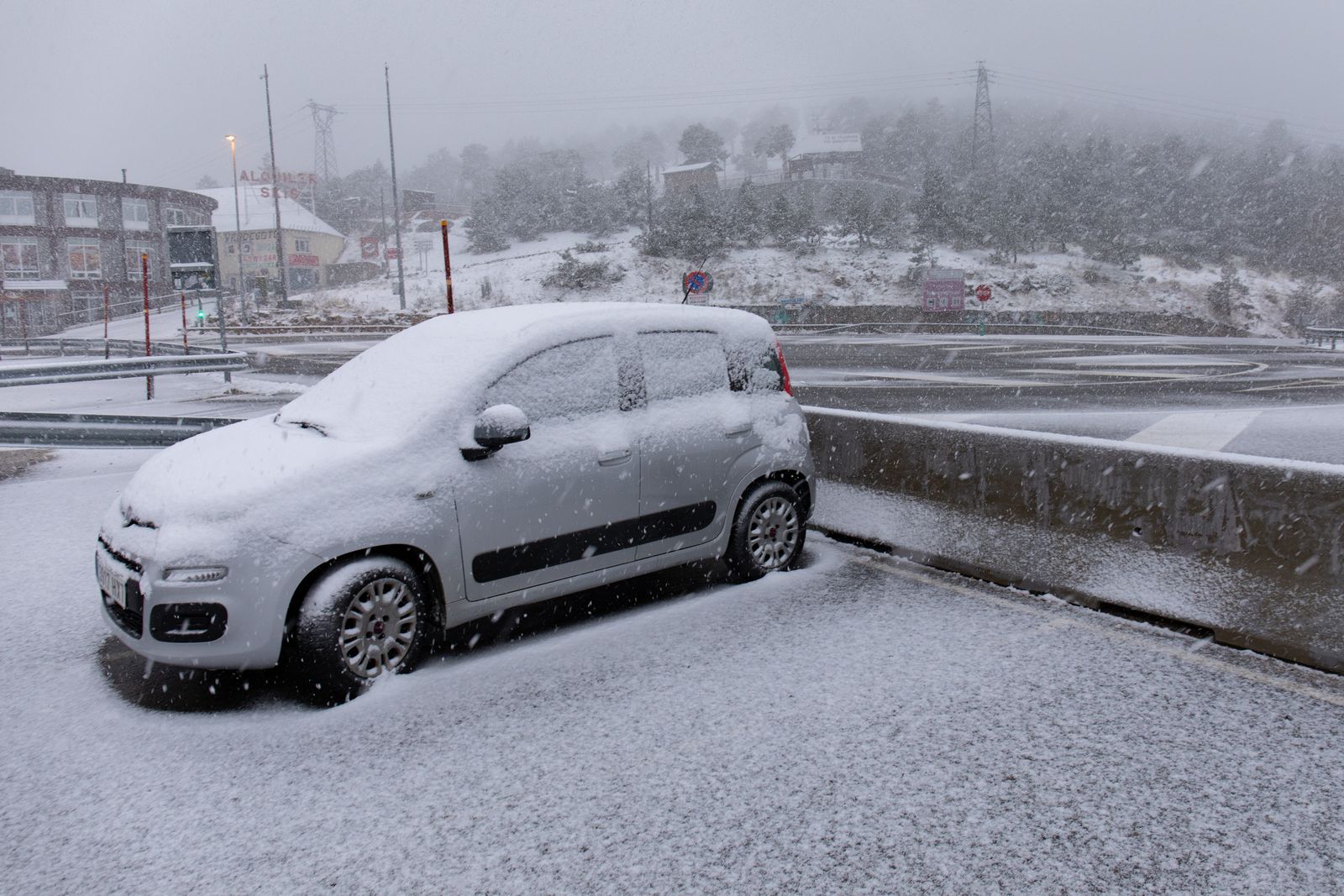 La sierra madrileña, cubierta de nieve