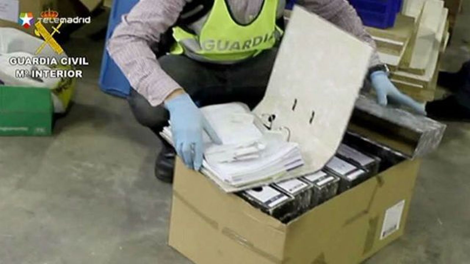 Intervenidos 12.000 envases de medicamentos a una trama de comercio ilegal