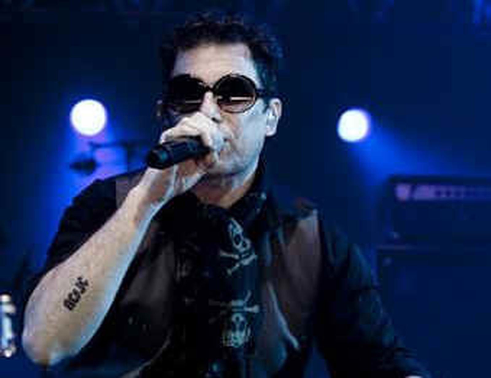 Calamaro: "Tengo cientos de grabaciones descartadas pero interesantes"