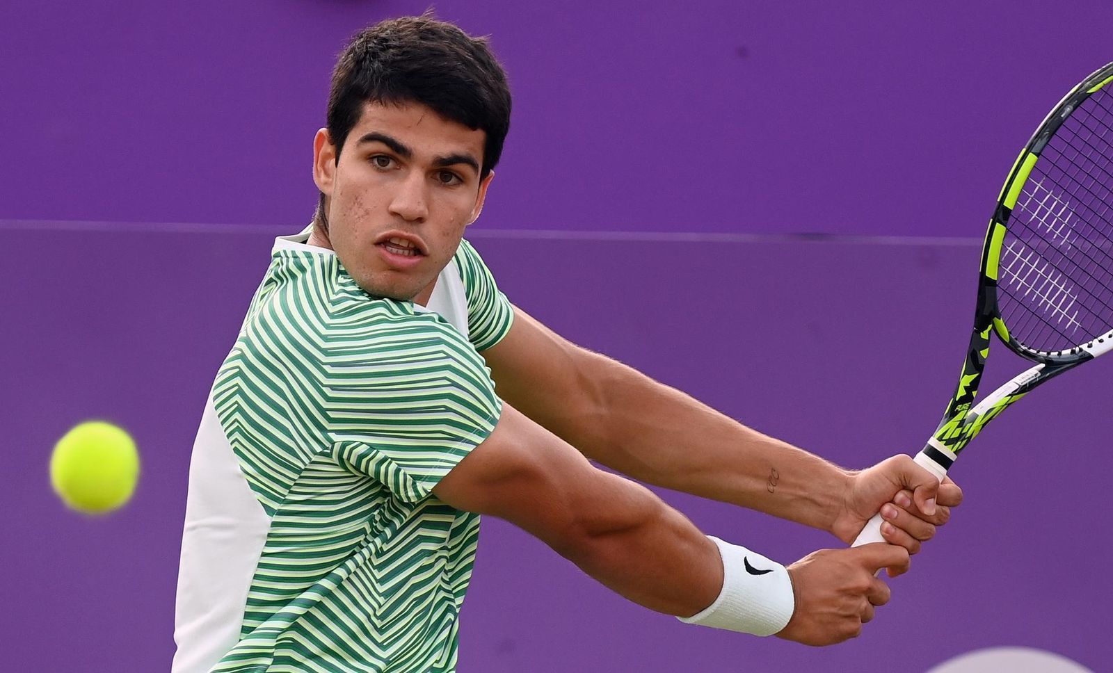Alcaraz, a semifinales de  Queen's