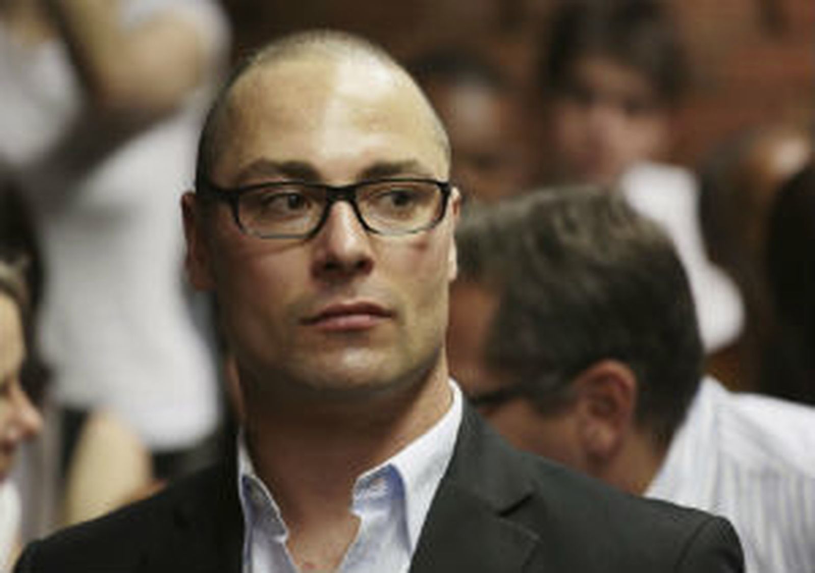 Carl Pistorius, hermano de Oscar