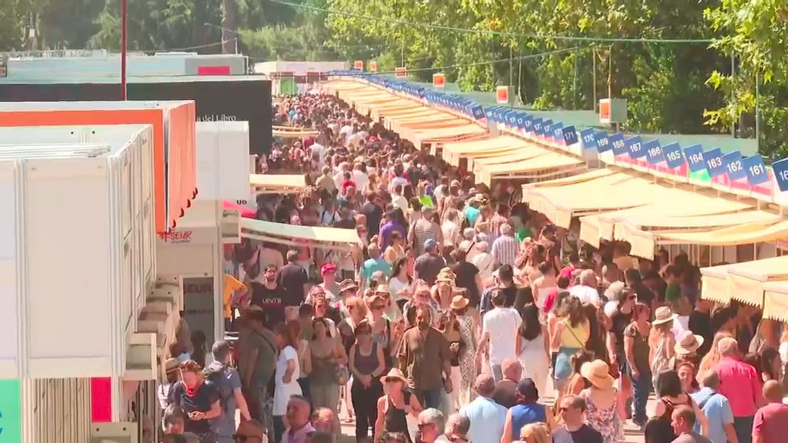 La Feria del Libro 2025 cierra con más visitas y facturación que en 2024