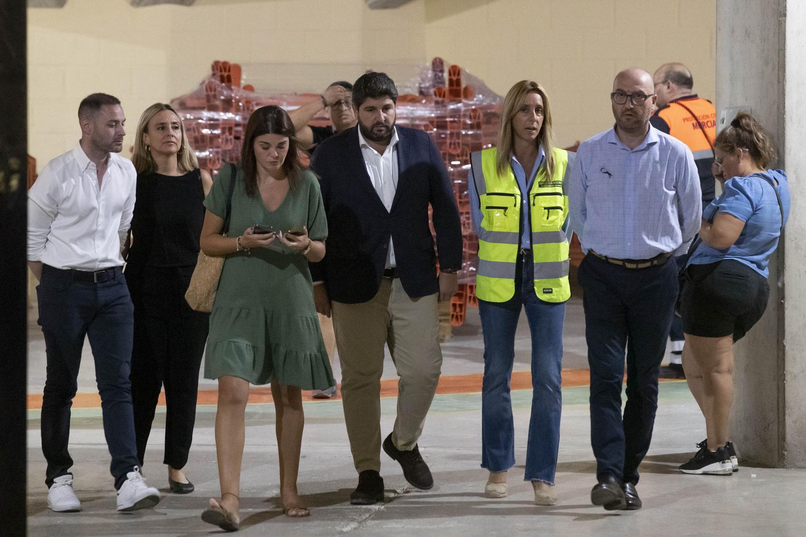 El presidente de la Región de Murcia, Fernando López Miras,  tras visitar a los familiares de los fallecidos