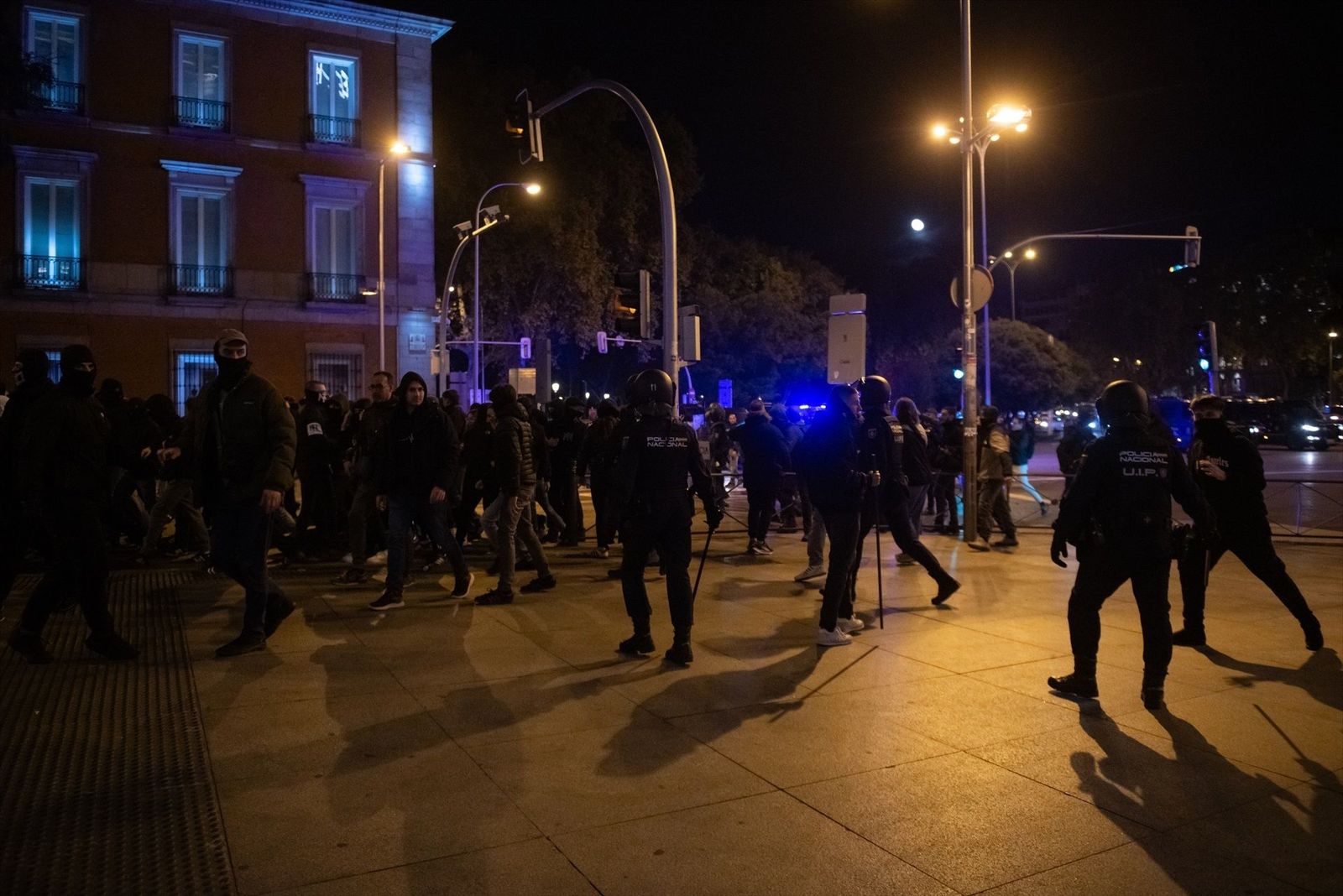 “Sale barato agredir a un policía”: la violencia contra las fuerzas de seguridad aumenta un 66% en la era Marlaska