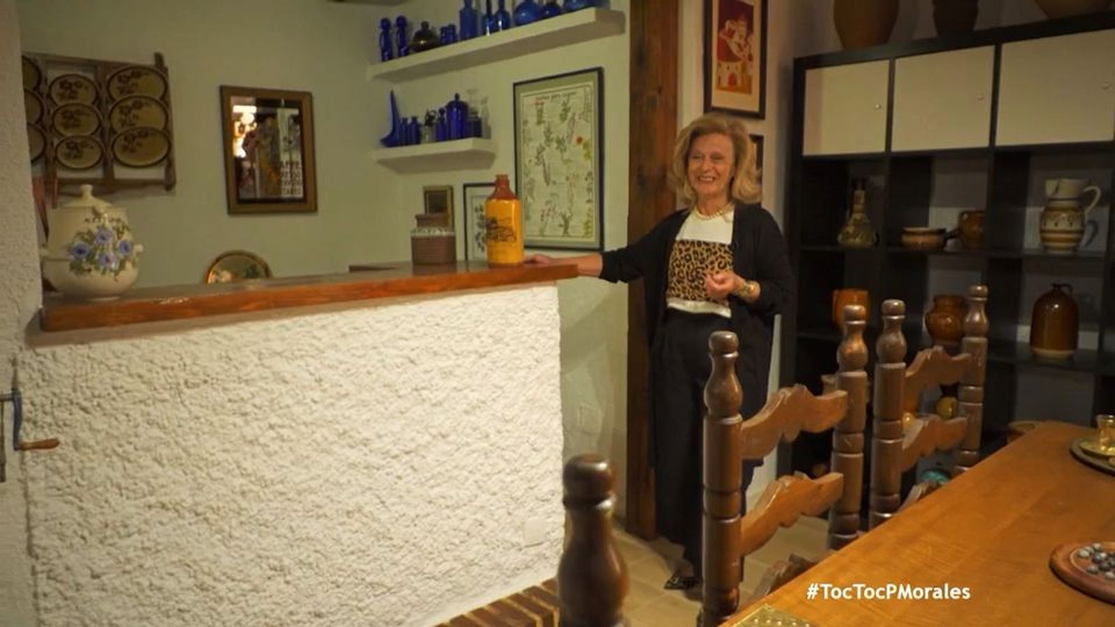 Un chalet de Valdemorillo lleno de recuerdos y una bodeguita de hace 40 años