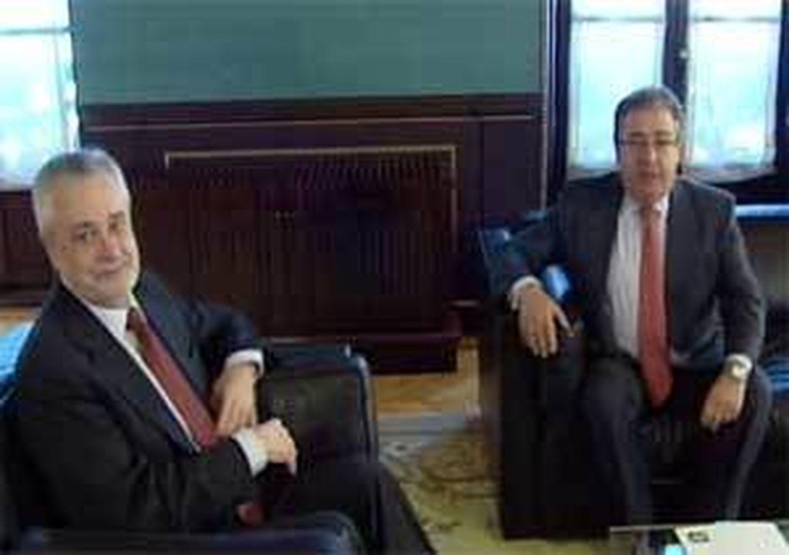 Griñán y Zoido, dispuestos a alcanzar un pacto por Andalucía "sin posiciones excluyentes"