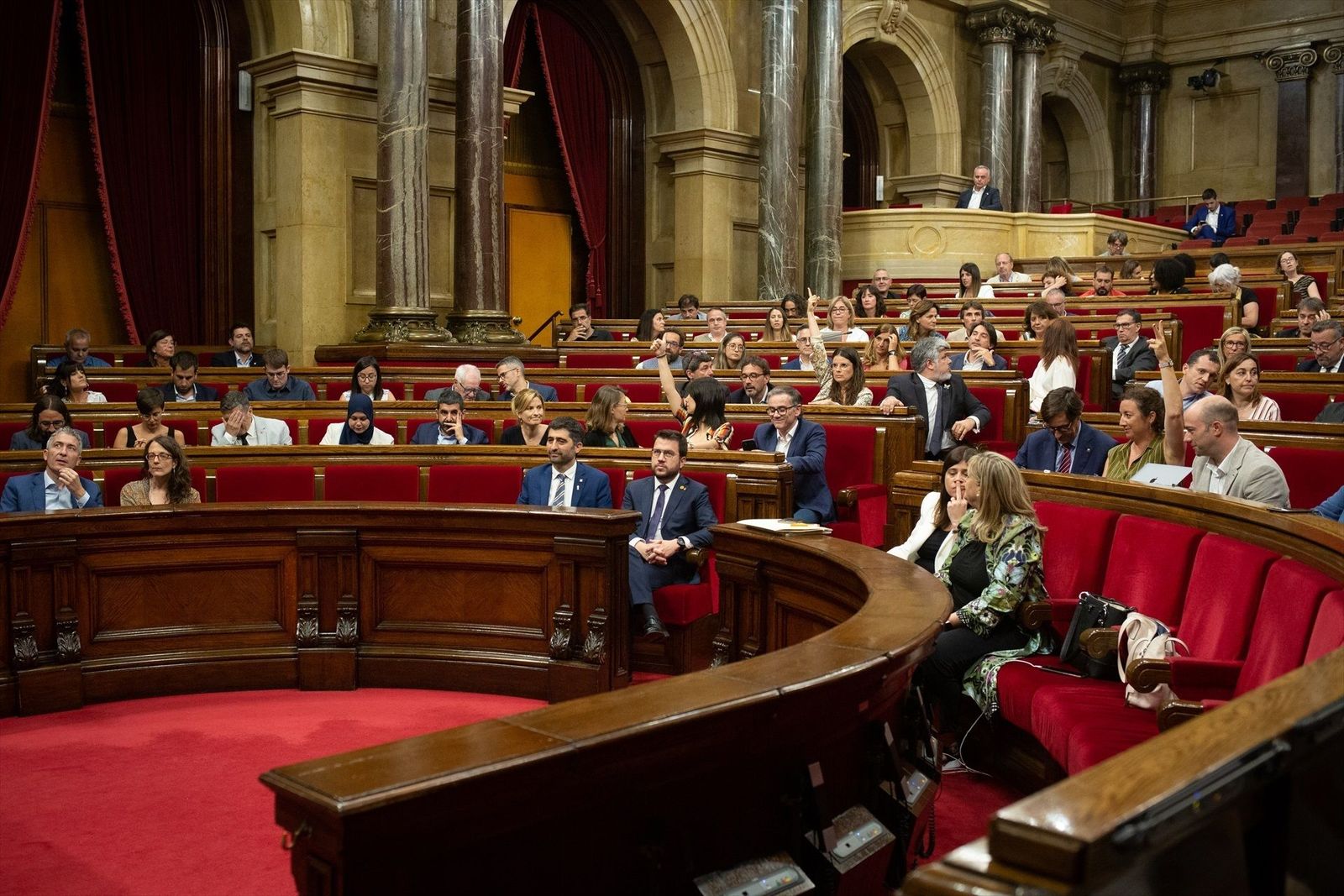 El TSJC rechaza adoptar medidas cautelares para garantizar "al menos una asignatura" en castellano en Cataluña