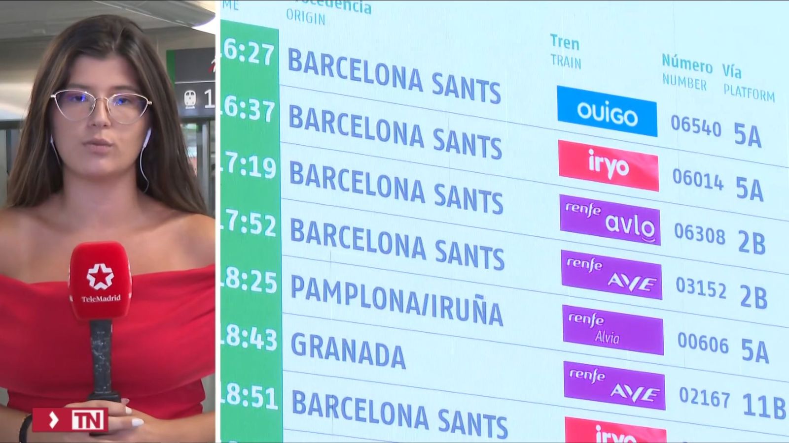 Ave Madrid - Barcelona suspendido durante una hora