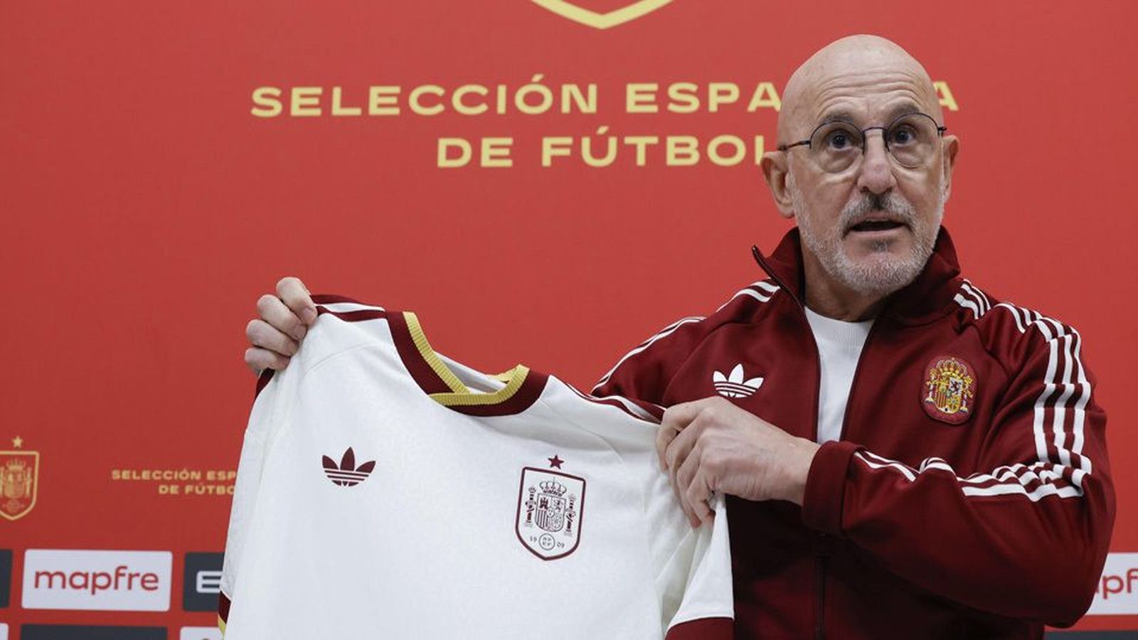 De la Fuente convoca a Joan García, Mosquera, Barrenetxea y Víctor Muñoz en la última lista antes del Mundial
