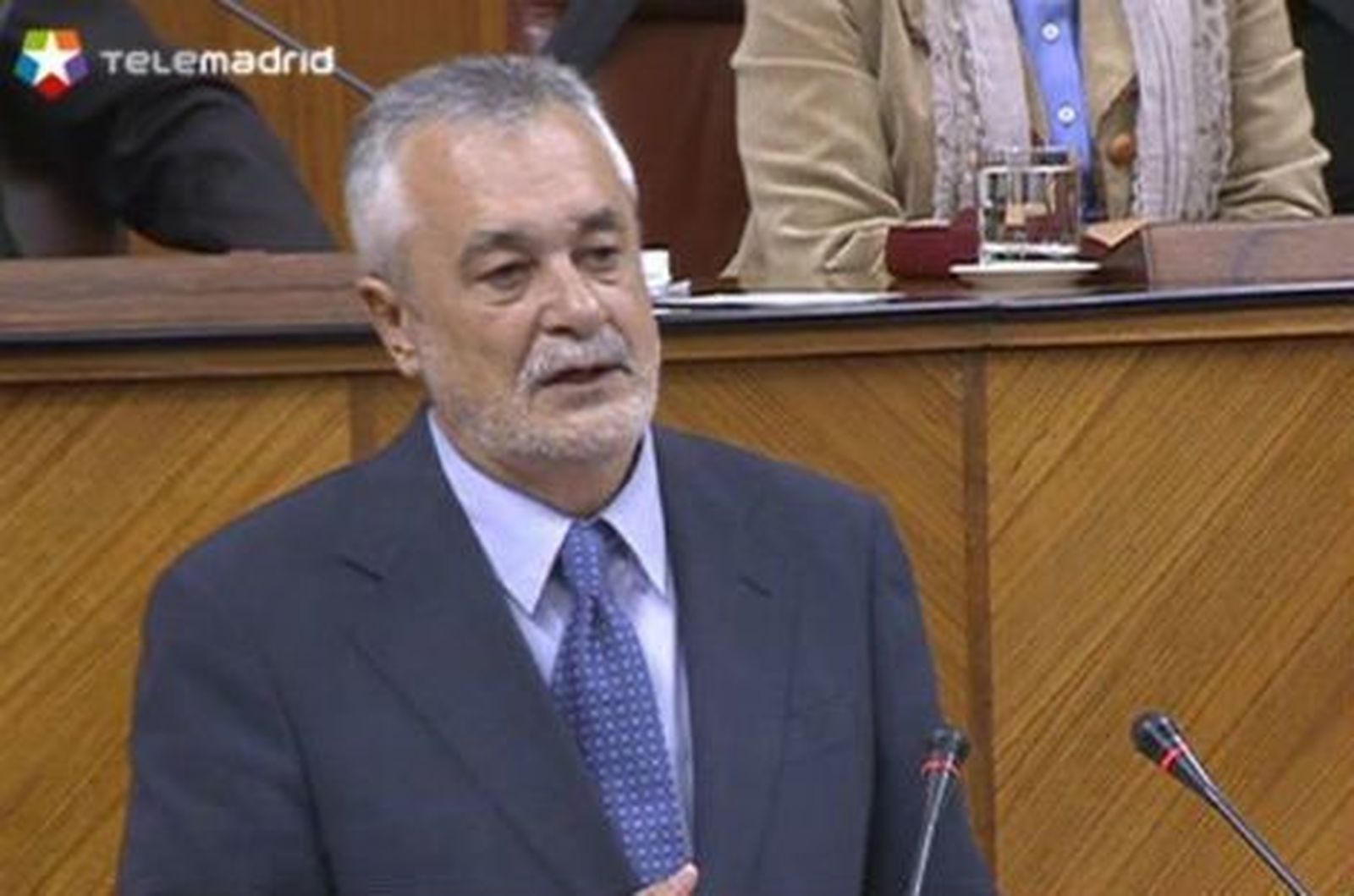 Griñán, investido presidente de Andalucía con los votos del PSOE e IU