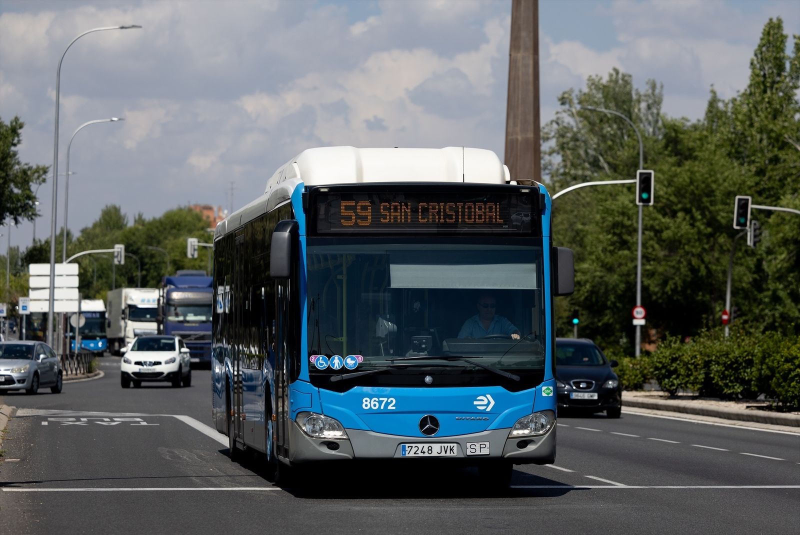 Un autobús de la línea 59 de la EMT