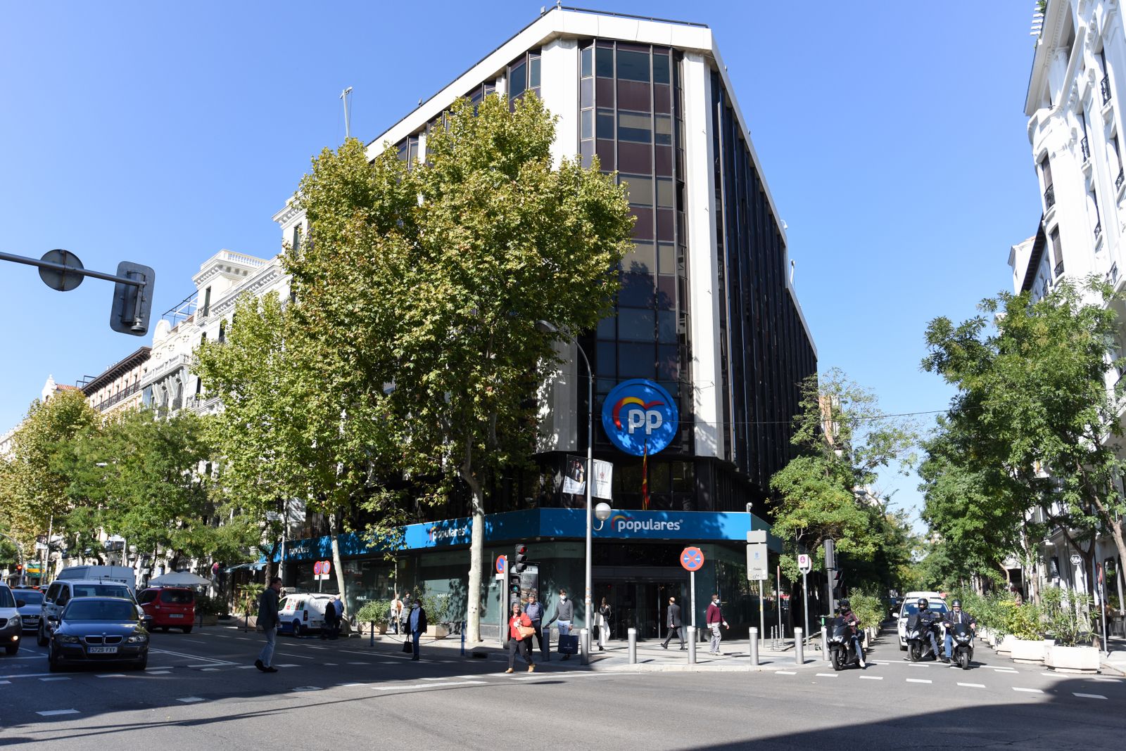 Sede de Génova 13