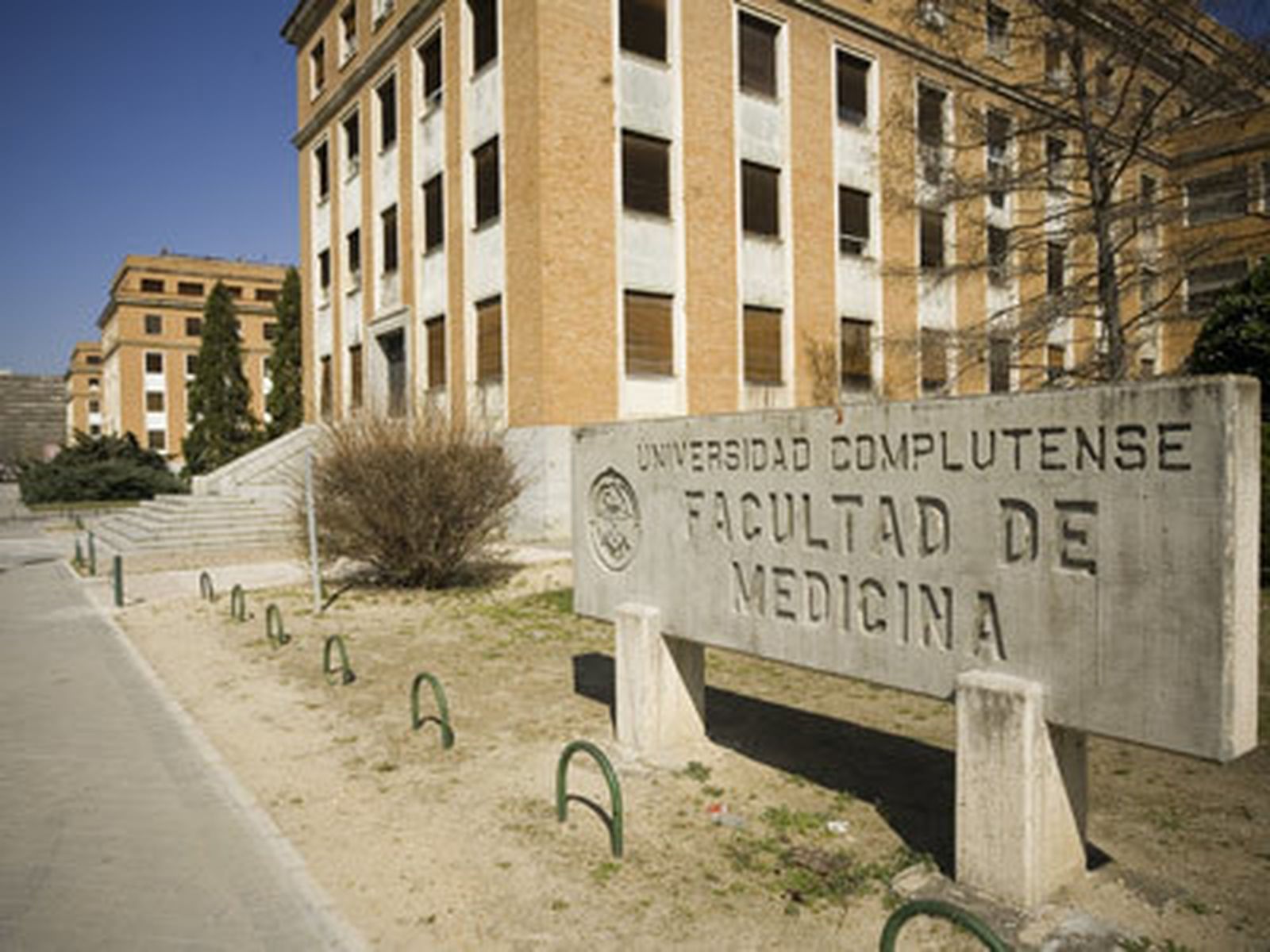 Fachada de la Universidad Complutense