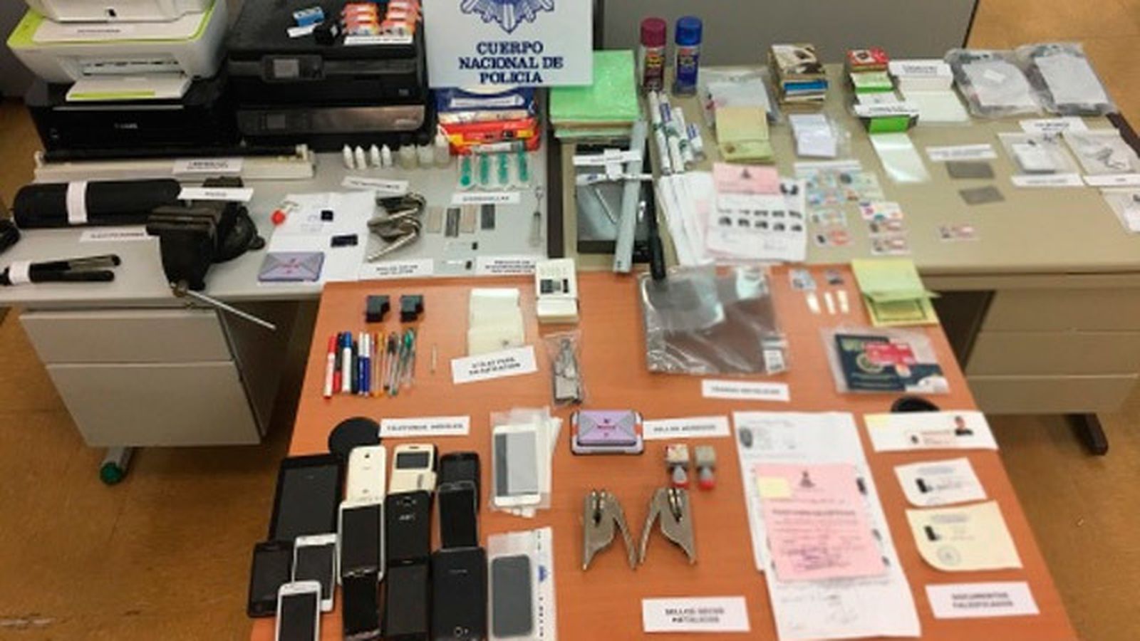 Doce detenidos por una estafa con falsos anuncios de alquiler en internet