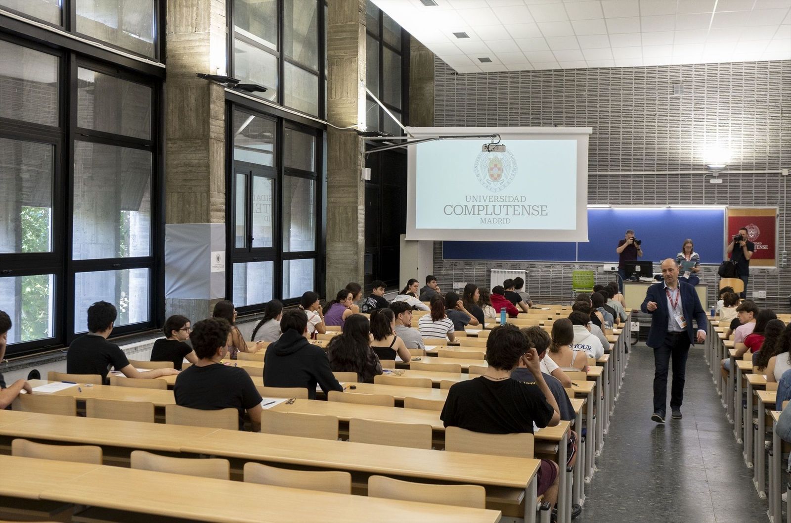 El Senado insta al Gobierno a implantar una prueba común de acceso a la universidad
