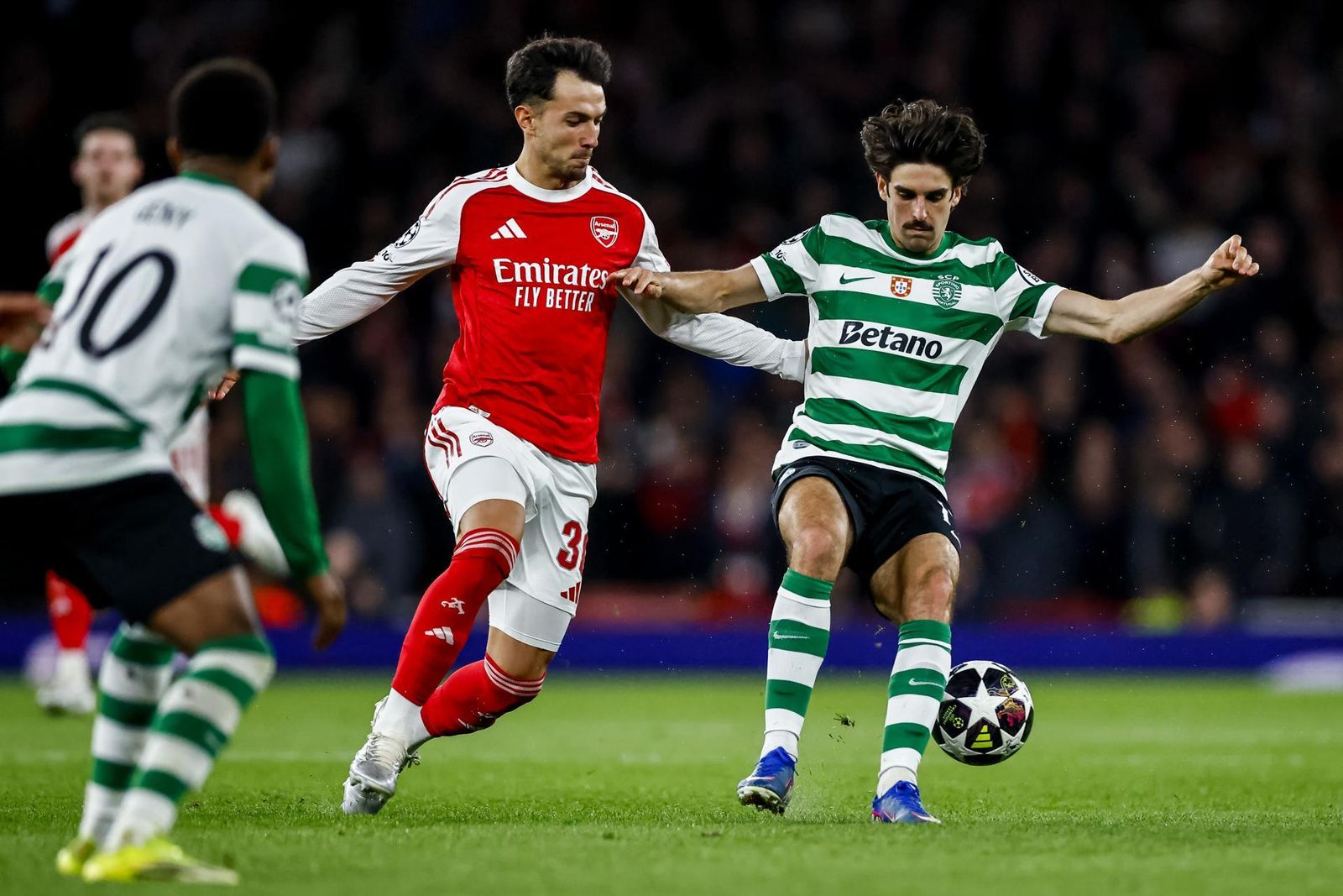 Zubimendi ante el Sporting de Portugal