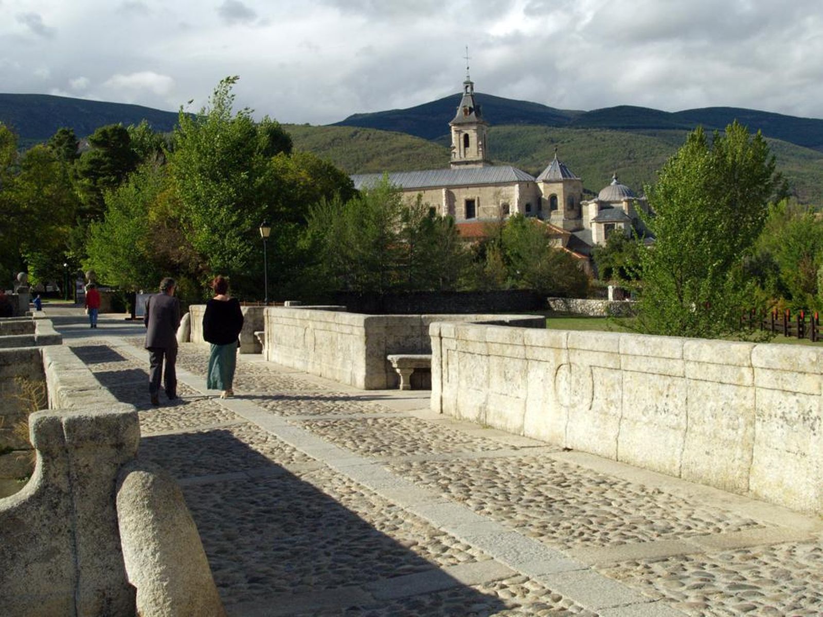 Puente del Perdón, junto al Monasterio de El Paular, en Rascafría