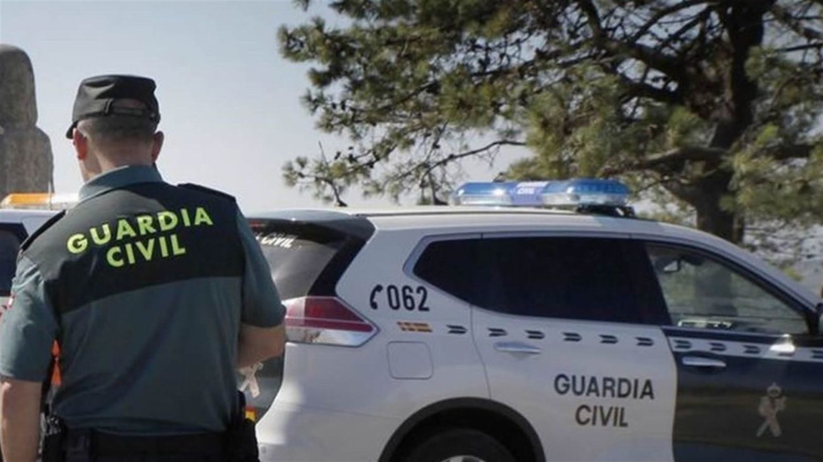 Queda en libertad la mujer detenida por la Guardia Civil a la que investigan por once incendios en Carballo, A Coruña
