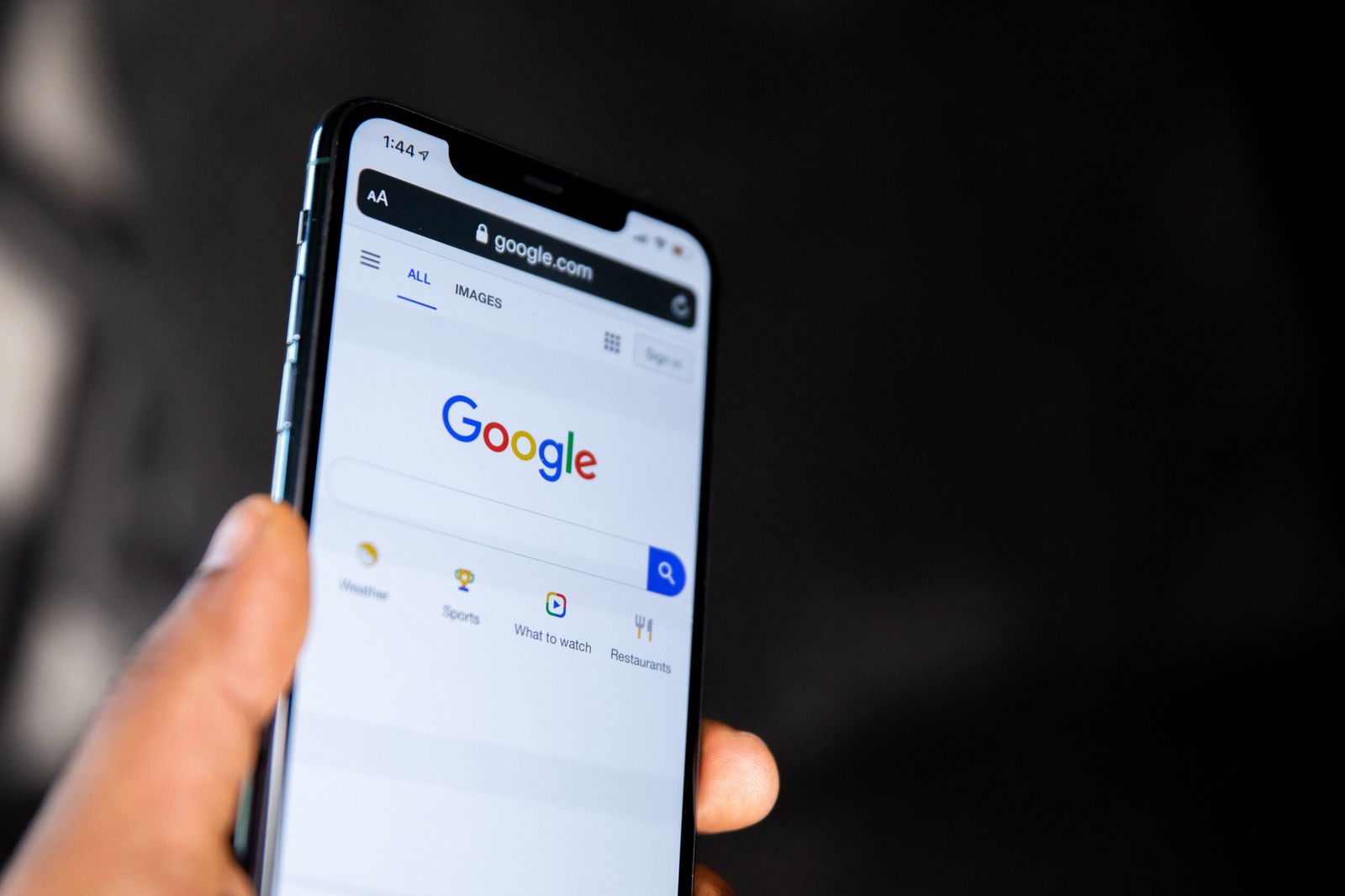 Google es el buscador predeterminado en miles de millones de dispositivos móviles