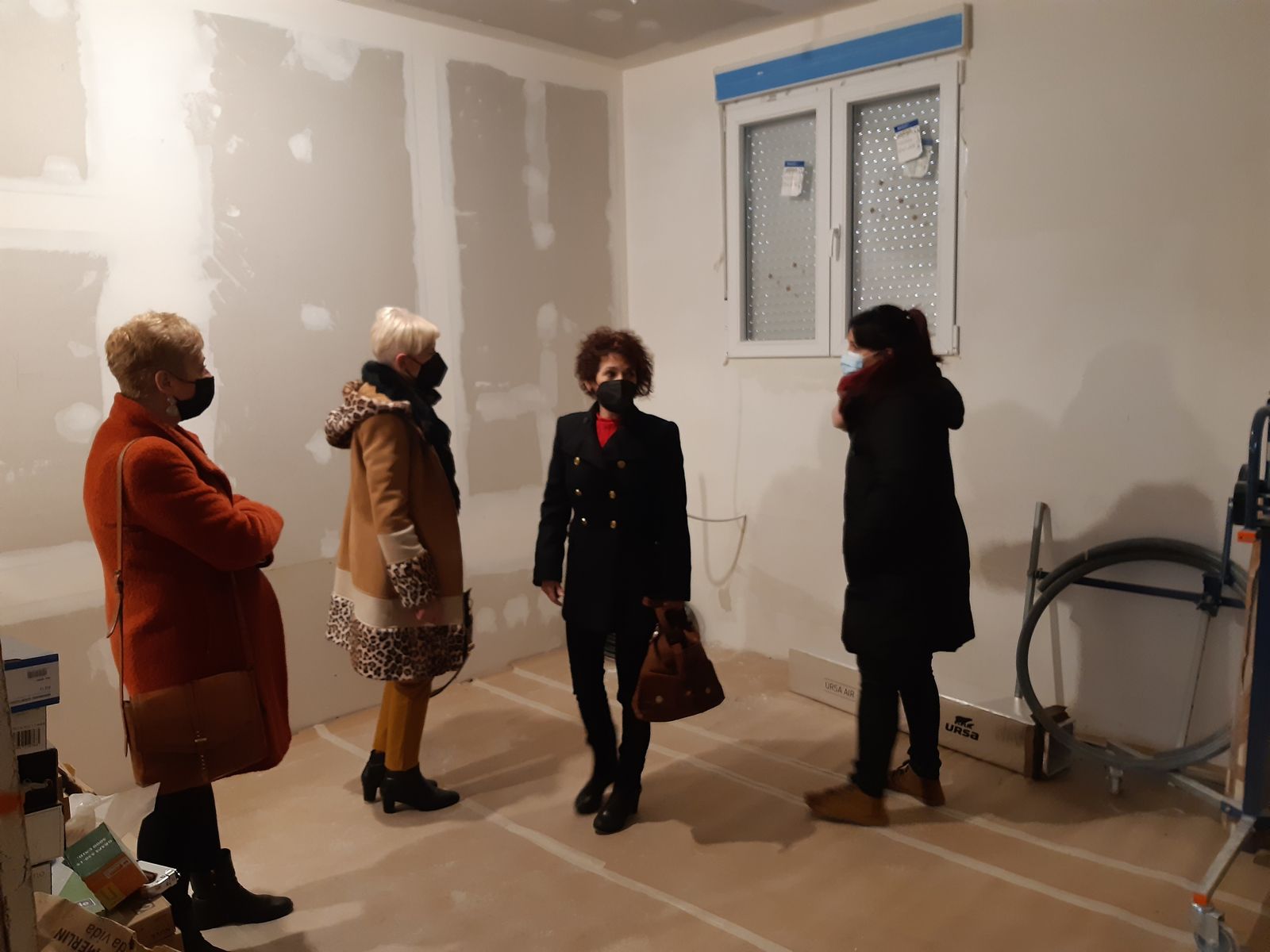 Visita a la futura sede de la Asociación de Enfermos de Prader-Willi, en Leganés
