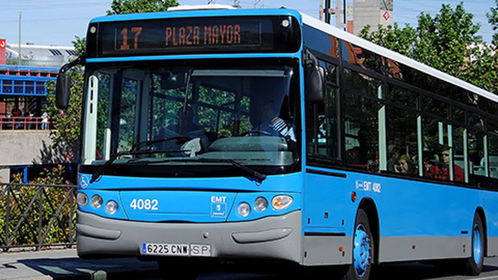 Metro y EMT refuerzan sus servicios desde este viernes por San Isidro