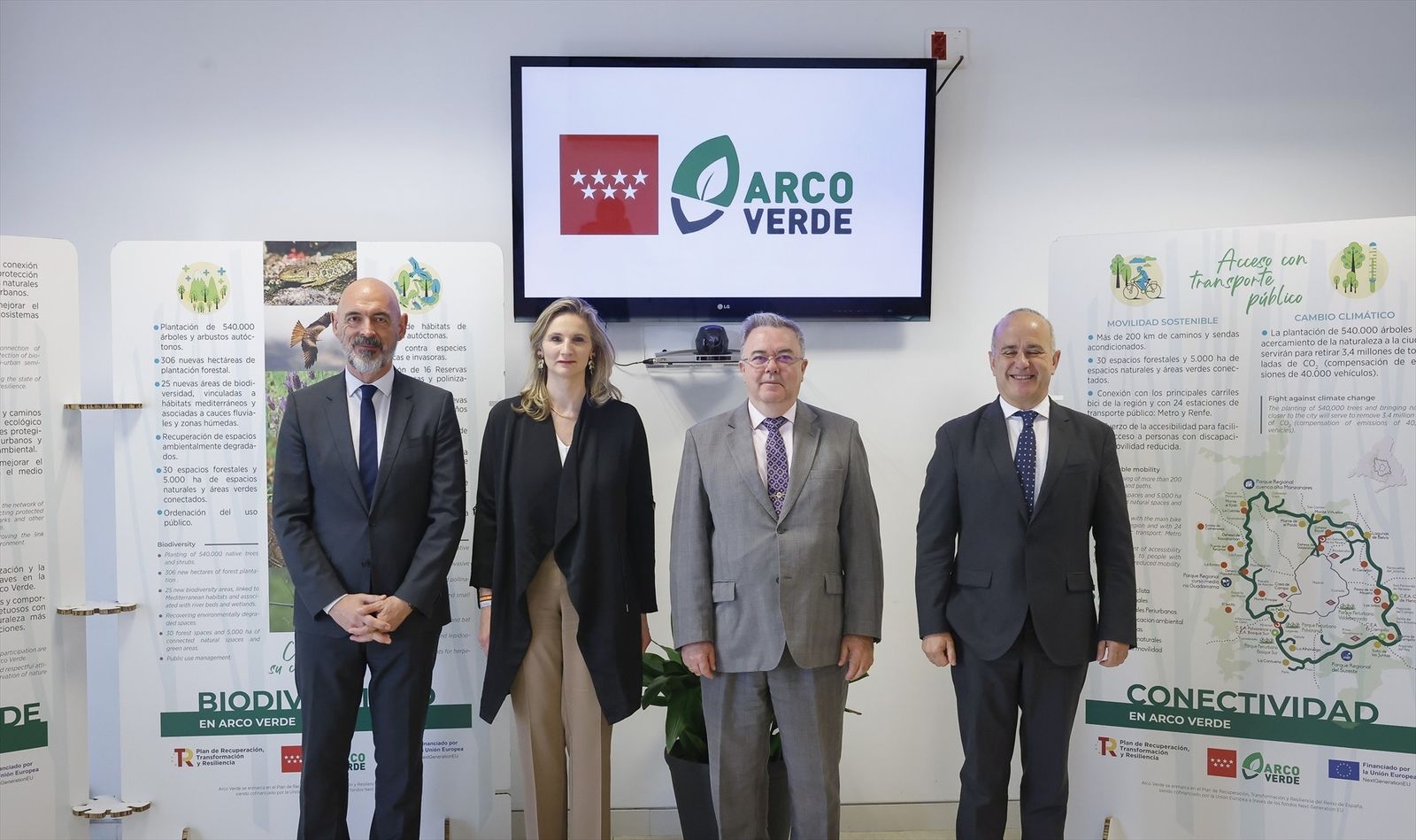 La consejera Martín ha firmado hoy un protocolo con la Complutense y Politécnica de Madrid y la UNED para proteger su flora y fauna