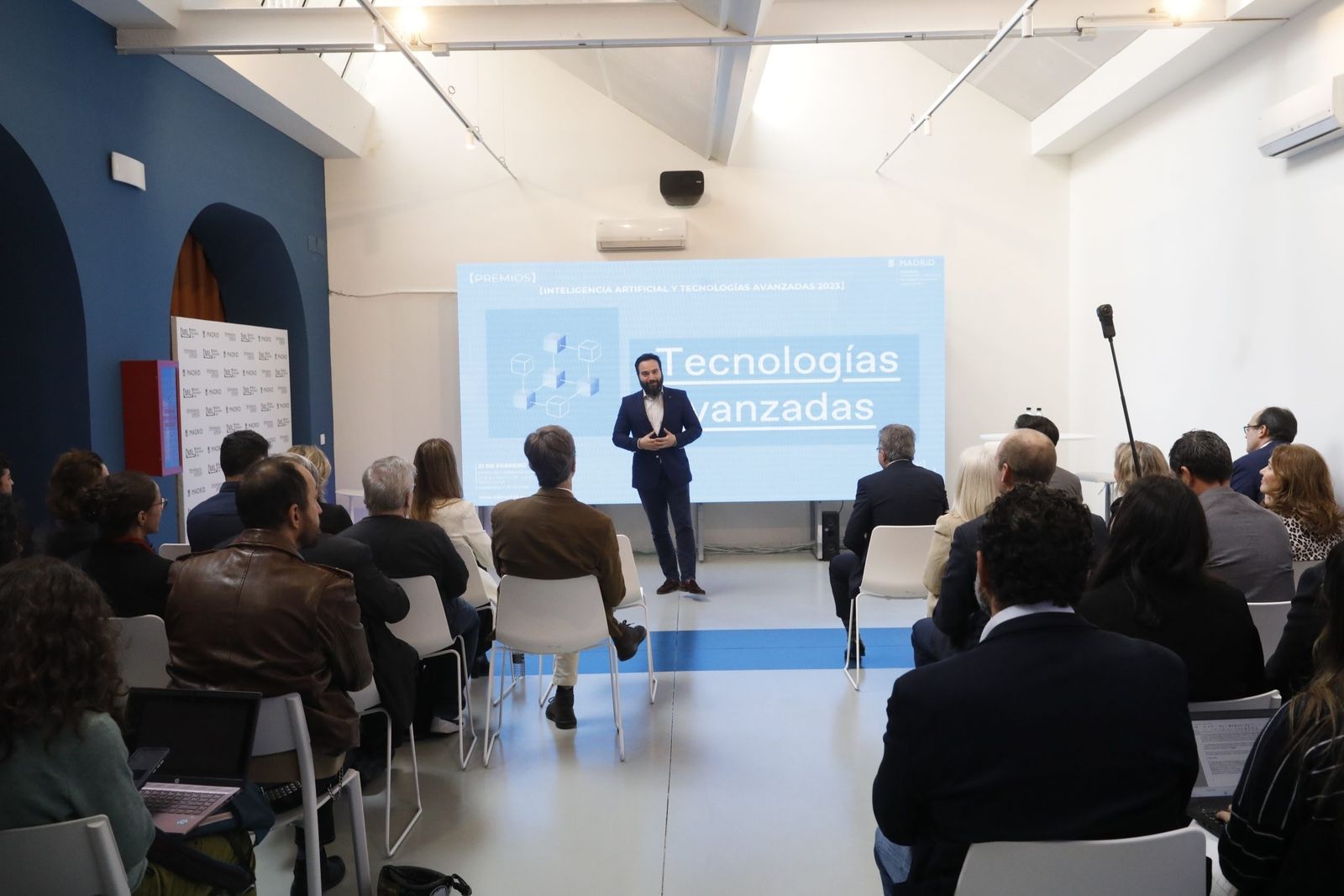 El Ayuntamiento de Madrid lanza la III edición de sus Premios IA, dotados con 40.000€