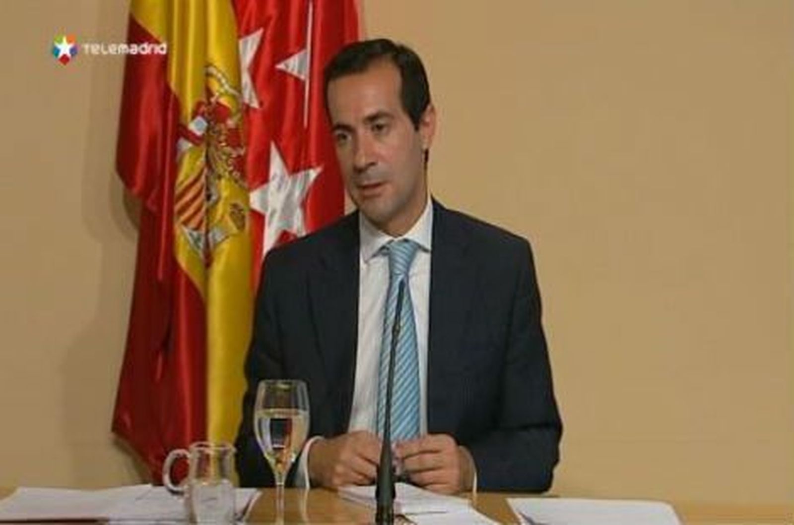 Madrid espera ahorrar 200 millones con la externalización de 6 hospitales