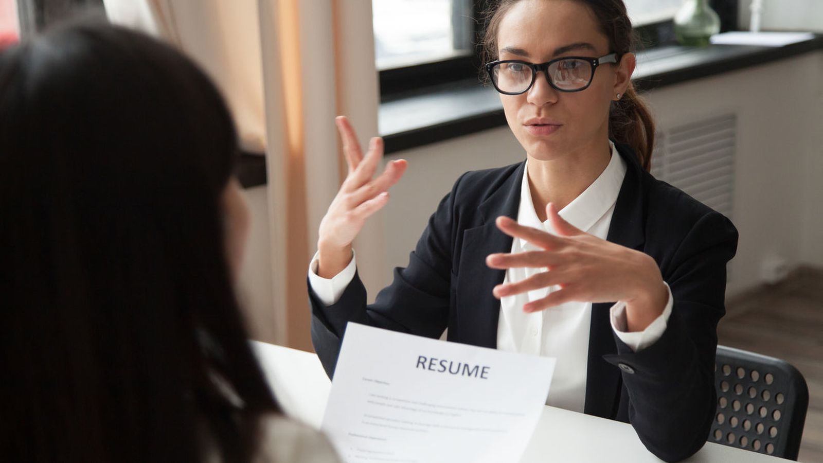 Orientación laboral: ¿Cómo nos la jugamos en los primeros instantes de una entrevista?