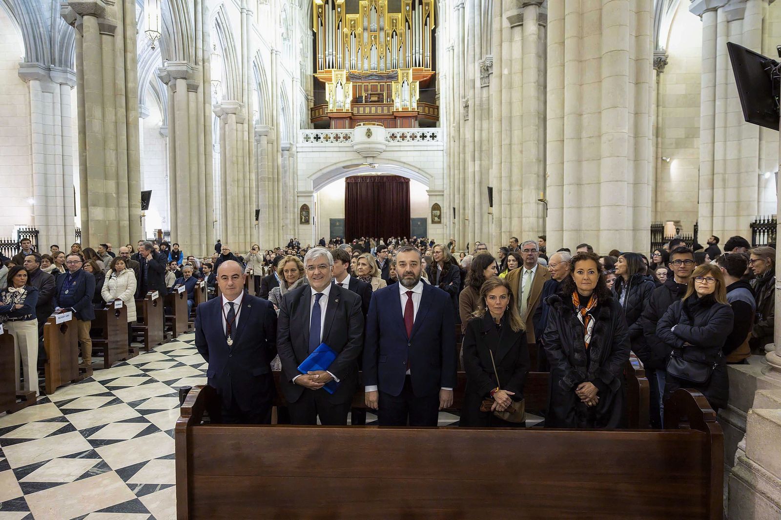 Pregón de Semana Santa en la Almudena