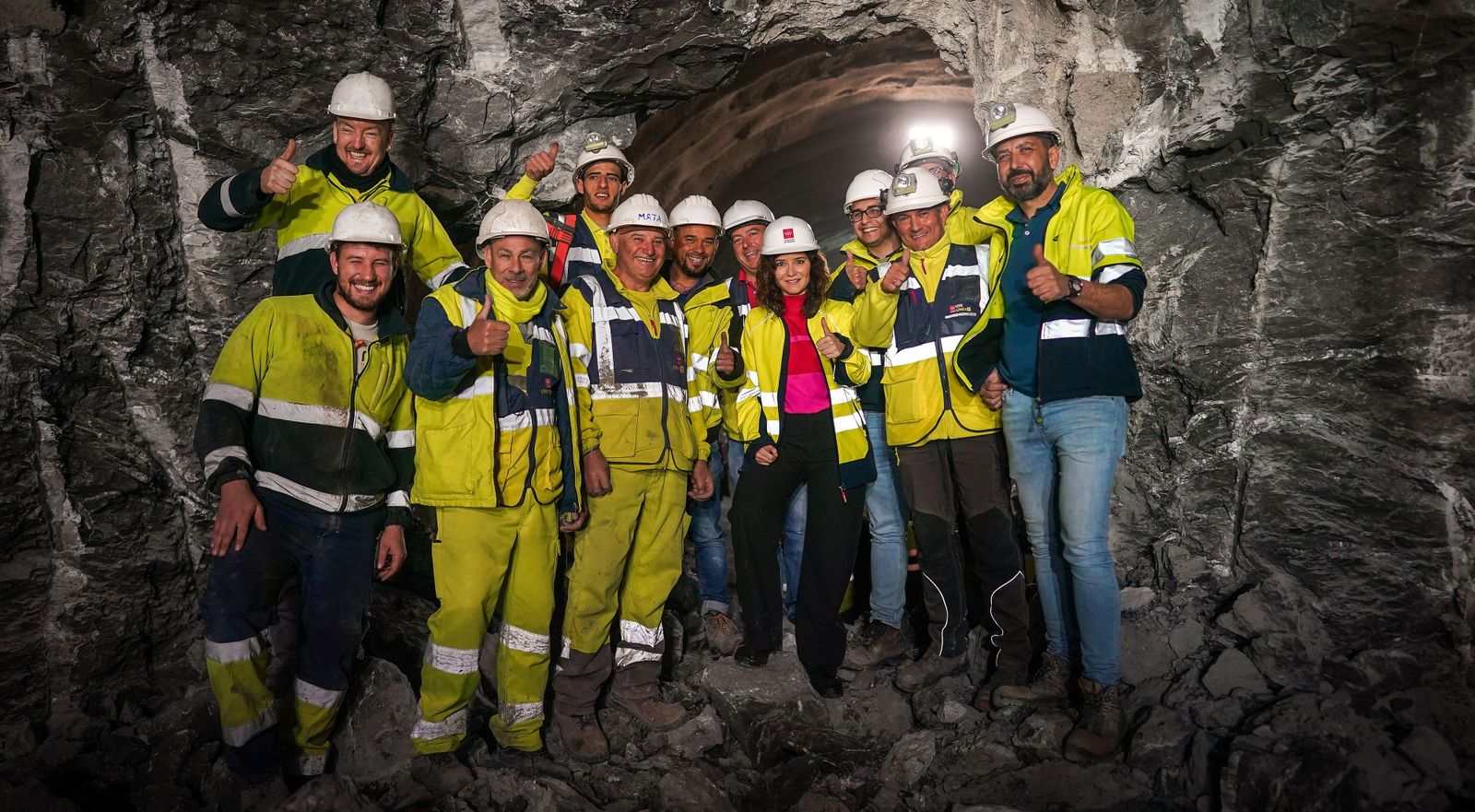 Abierta la última boca del túnel de ampliación de la línea 3 de Metro