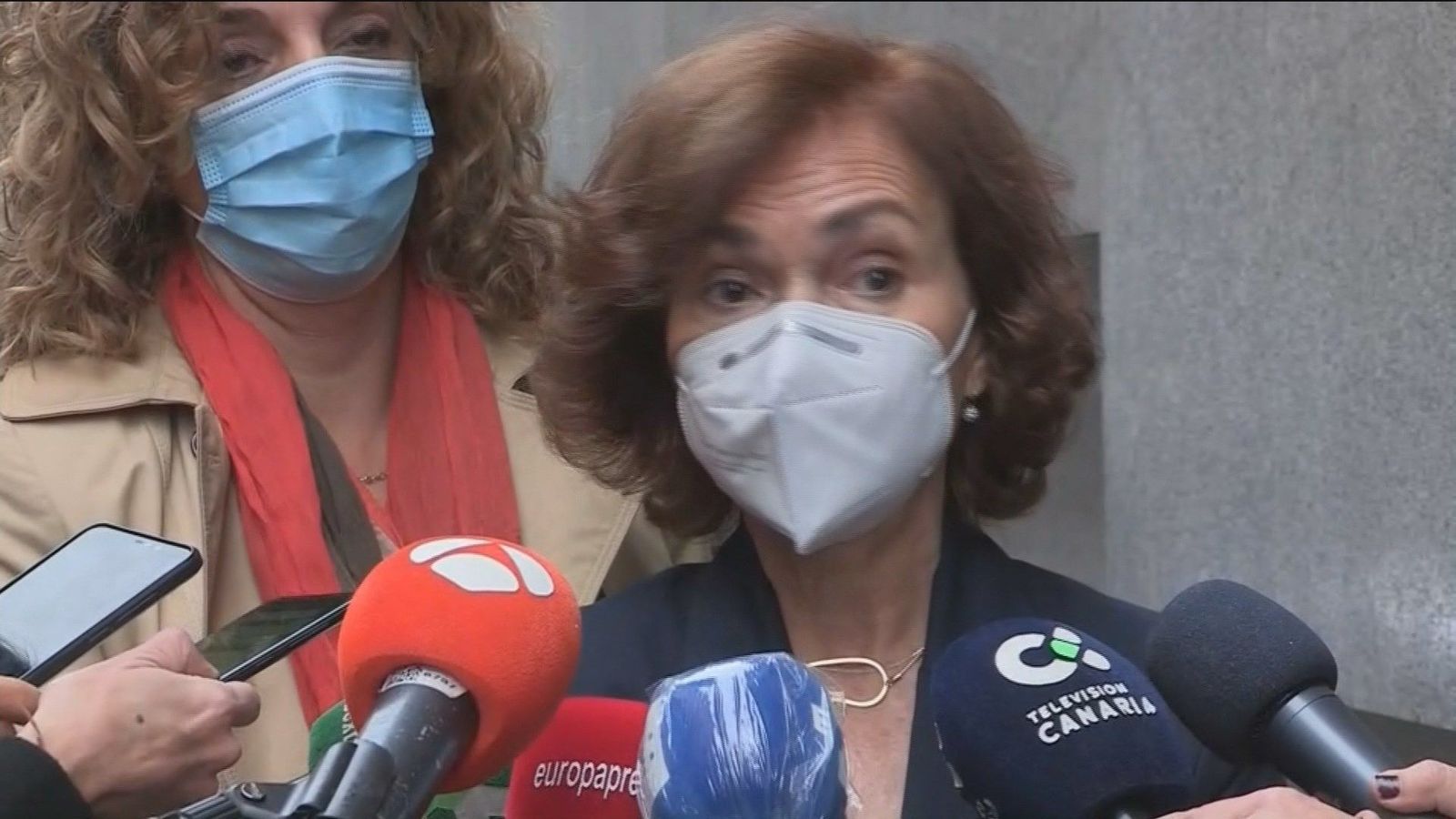 Calvo tilda de "lamentable" la actuación de Ayuso de "hacer lo contrario de lo que hacen otros"