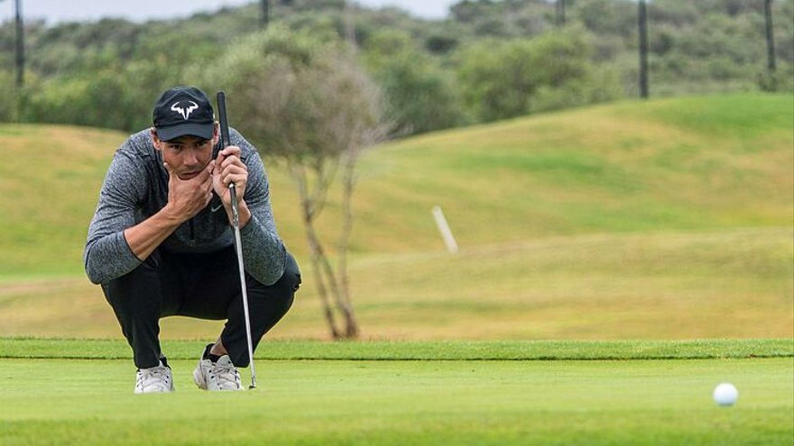 Rafa Nadal durante la disputa de un torneo de golf celebrado en Mallorca