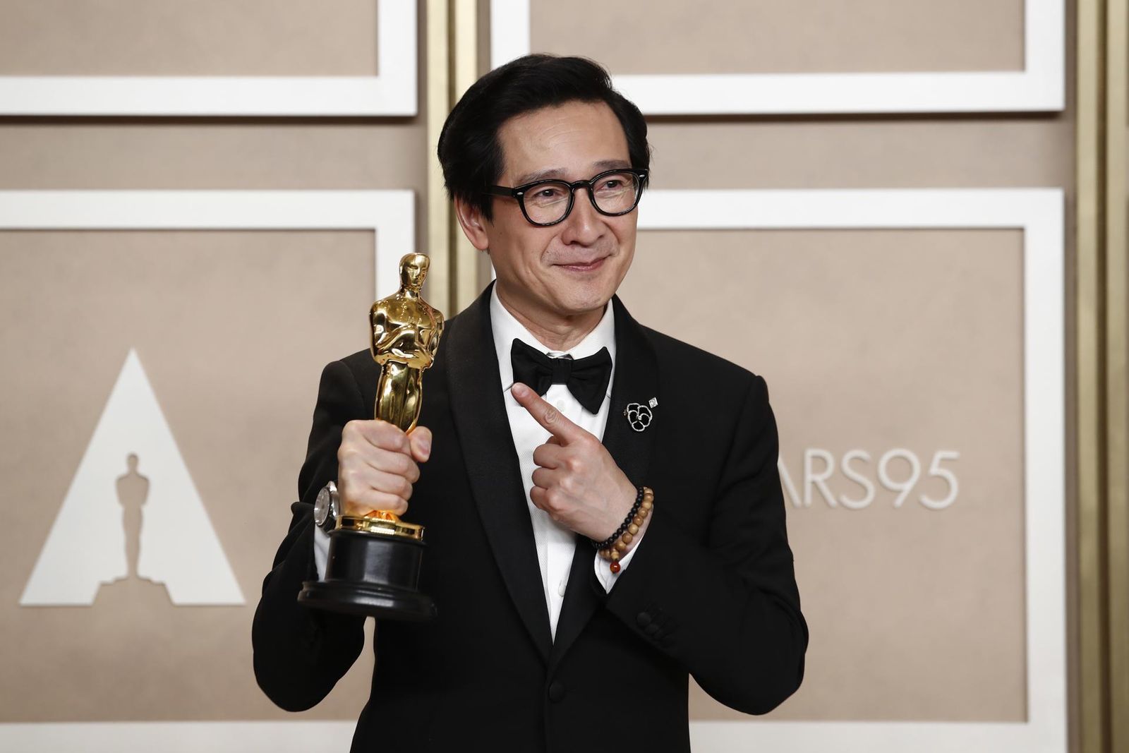 Ke Huy Quan gana el Oscar a mejor actor de reparto