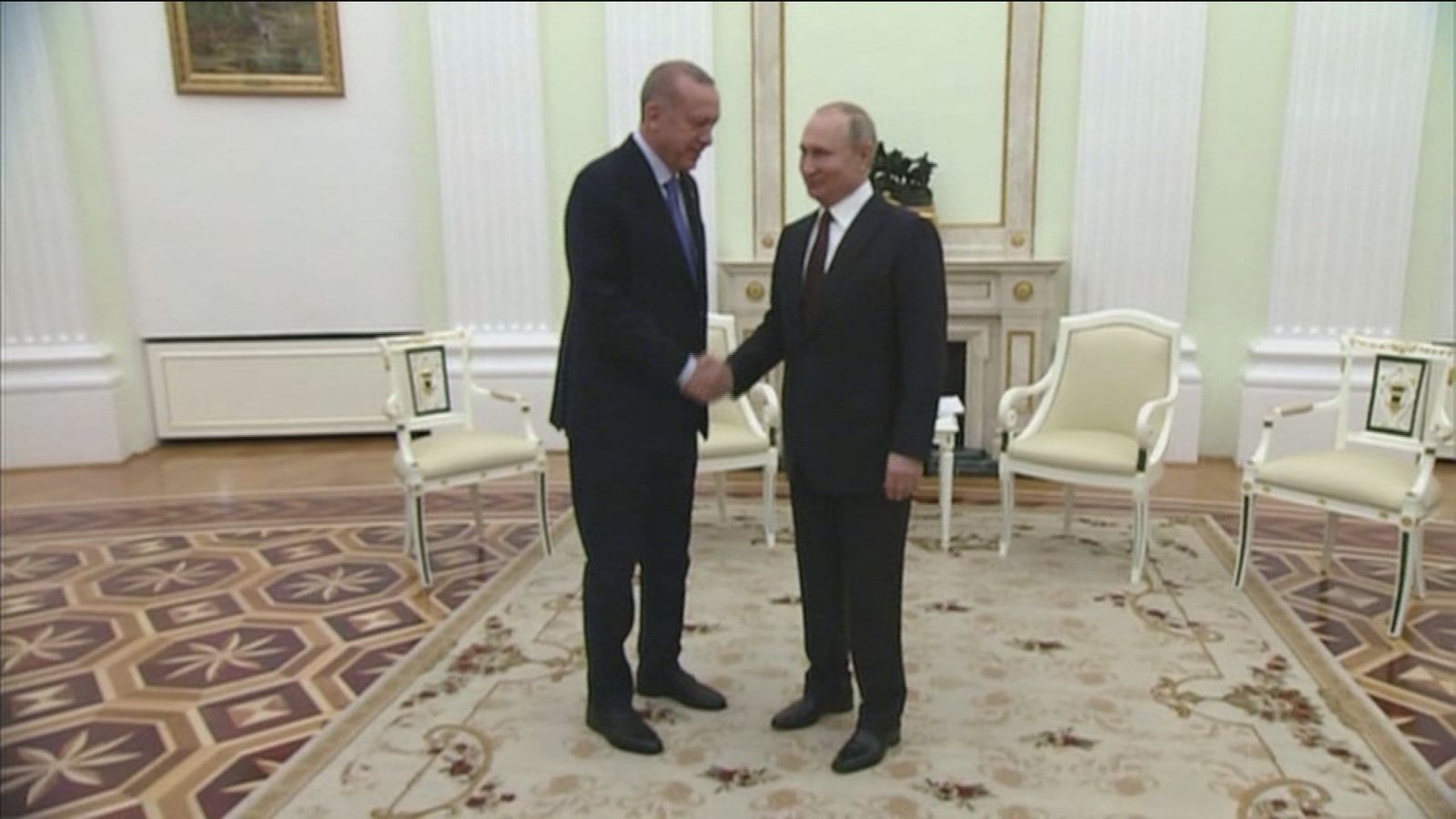 Rusia y Turquía acuerdan un alto el fuego en Idlib esta medianoche