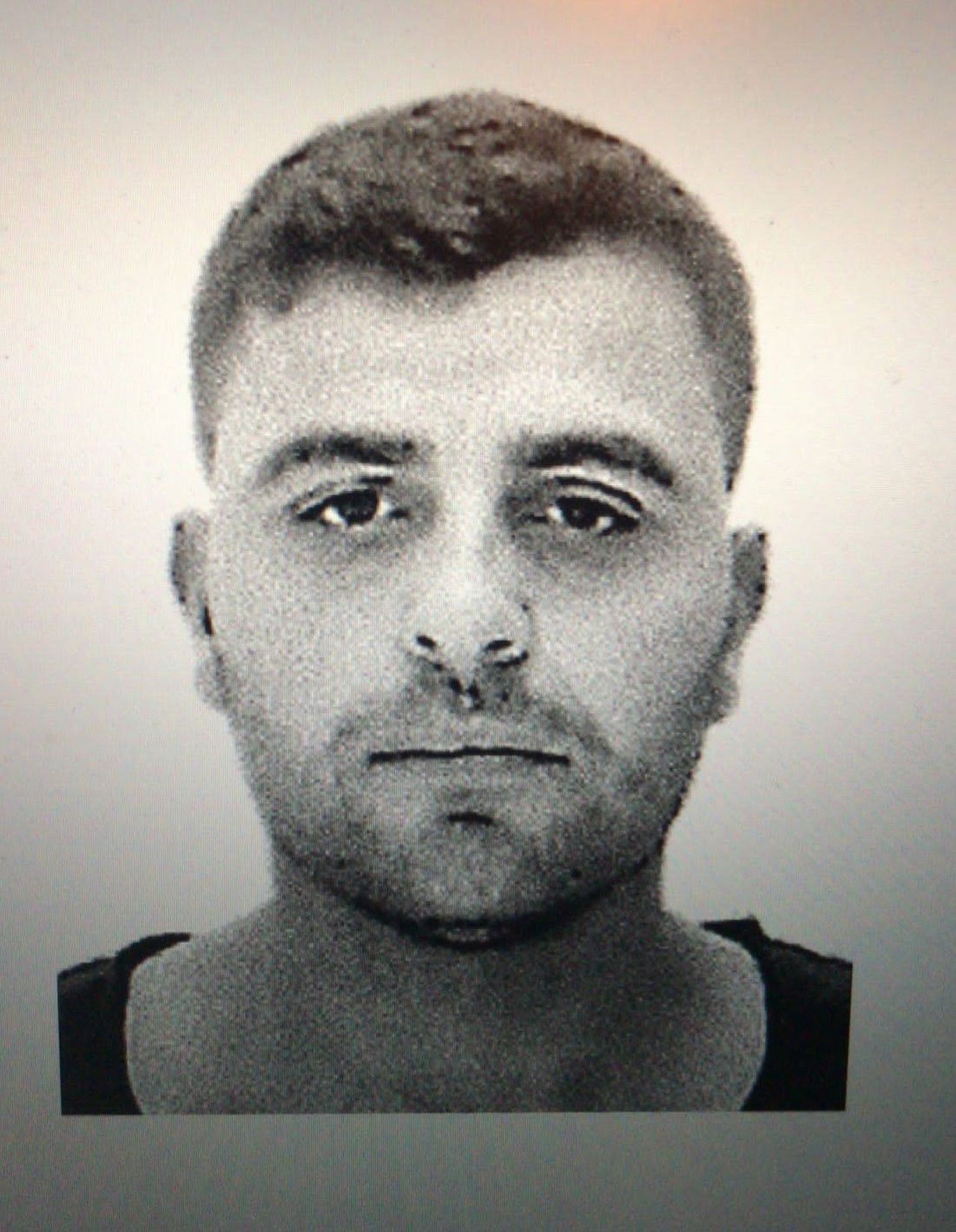 ¿Ha visto a este hombre? Lo busca la Guardia Civil por un asesinato