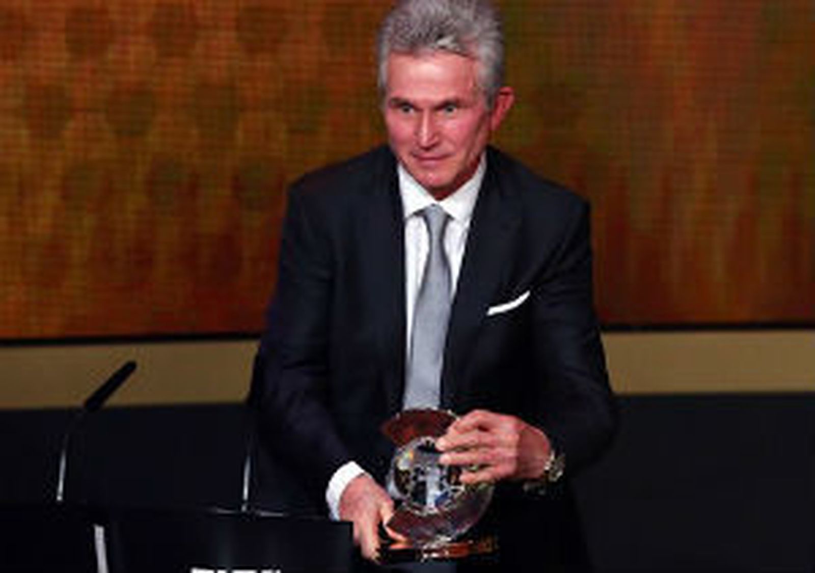 Juup Heyckes, Mejor Entrenador de 2013