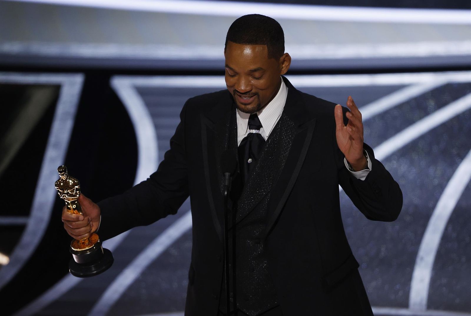 Will Smith durante su discurso tas recoger el  Oscar al mejor Actor por su papel en 'El Método Williams'