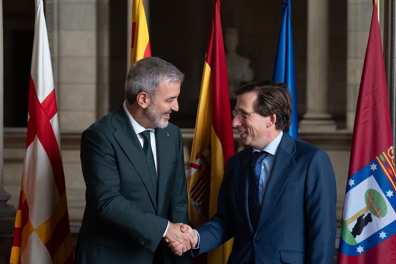 Almeida y Collboni abogan por ampliar las competencias de las dos principales ciudades de España