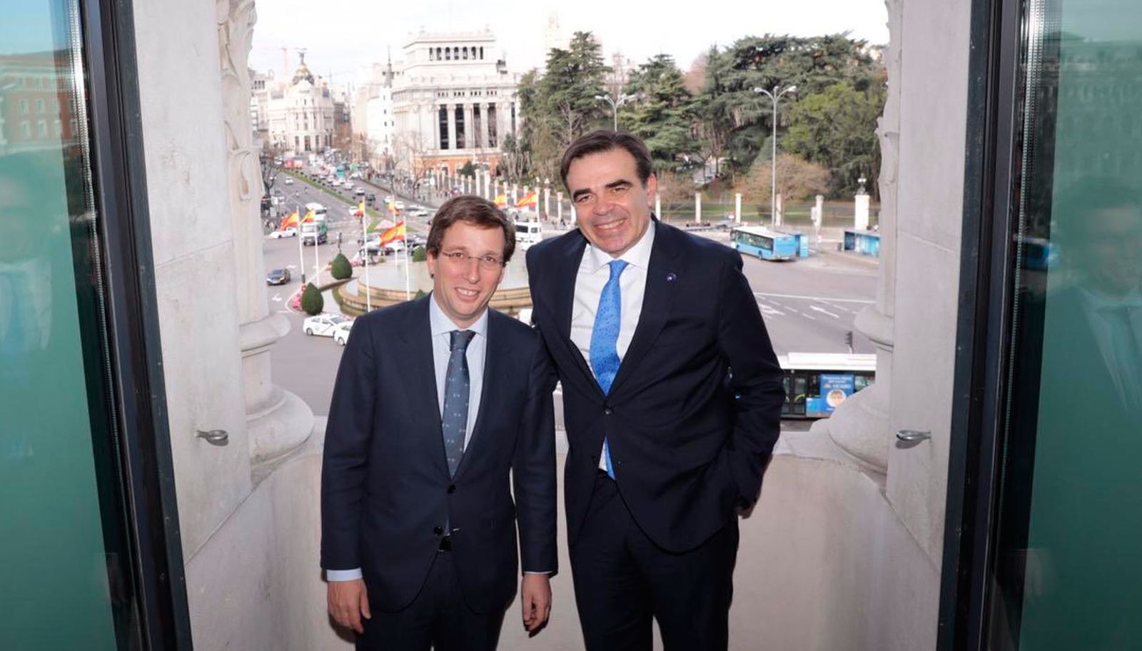Almeida se reúne con el vicepresidente de la Comisión Europea