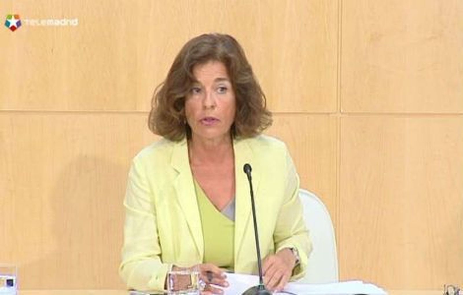 Botella rebajará la tasa de basuras un 12% en 2014 y en 2015 el Impuesto de Vehículos y el IBI