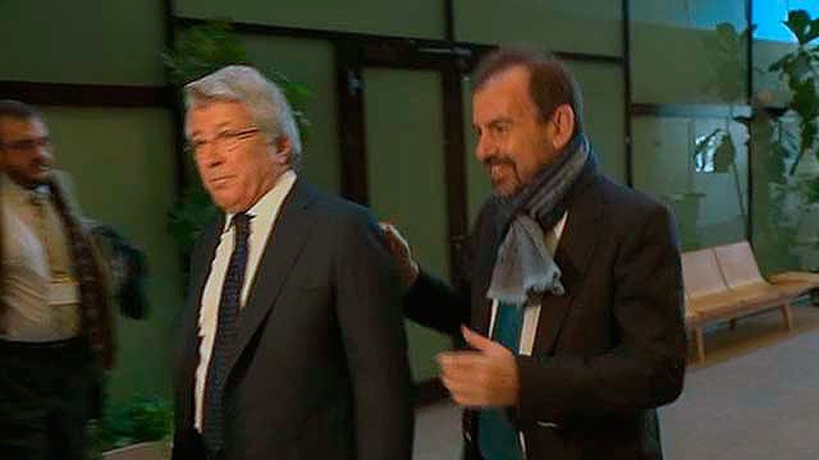 Cerezo y Angel Torres comparecen en la Comisión de Investigación de la Asamblea de Madrid