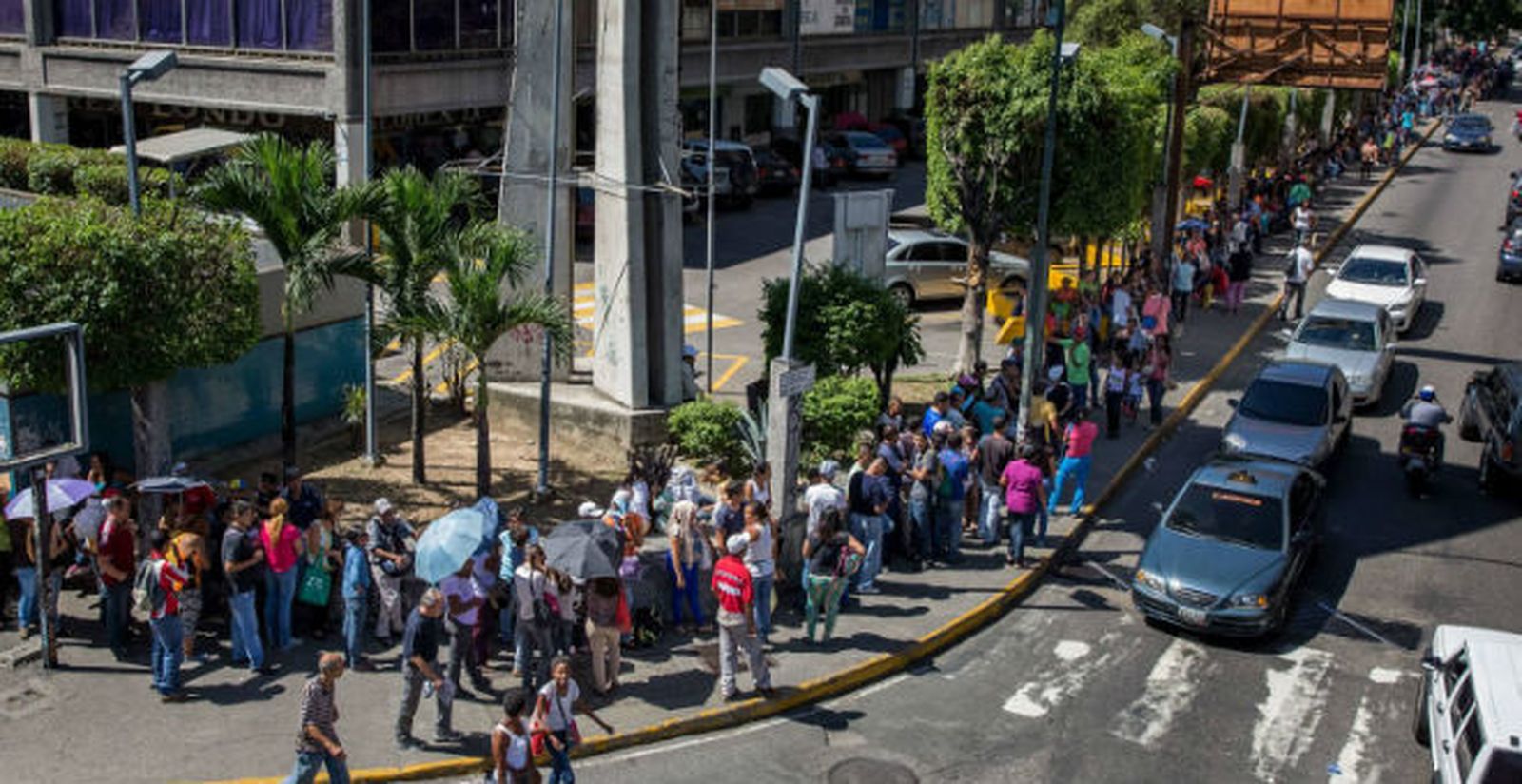 Funcionario de la Embajada de España en Venezuela herido en un intento de asalto